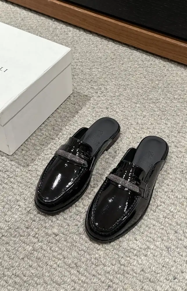 hype Chanel Slippers