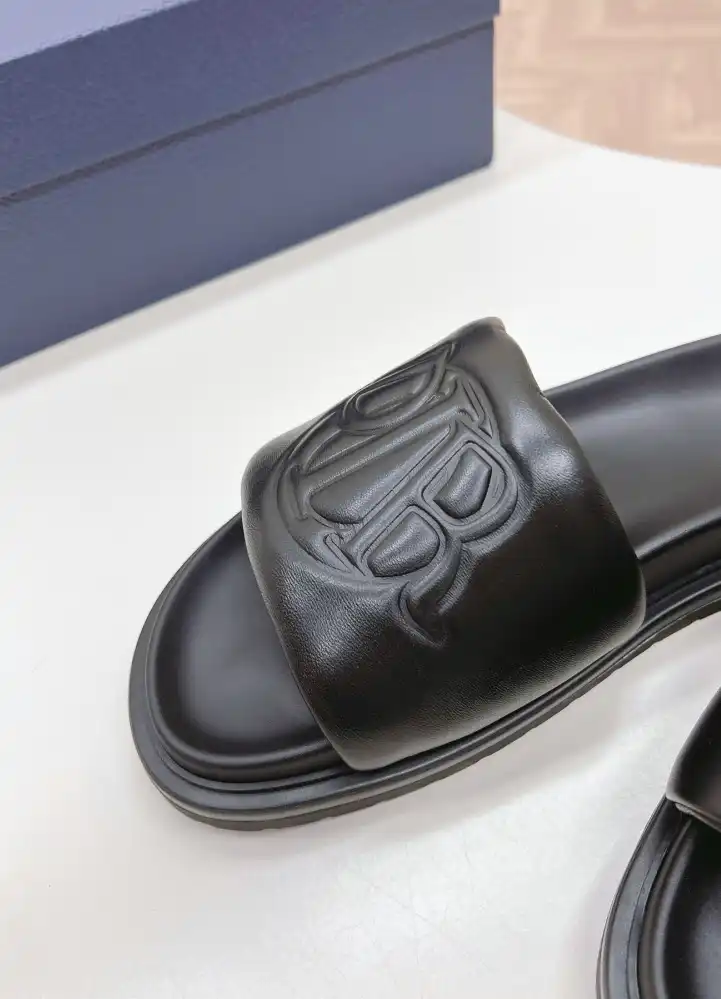 hype Christian Dior Slippers