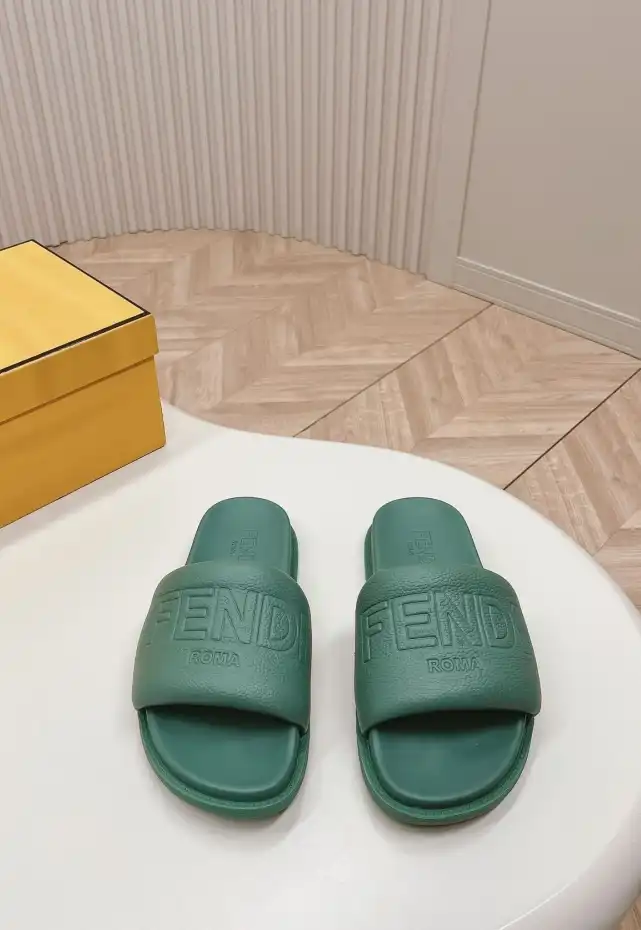 hype Fendi Slippers