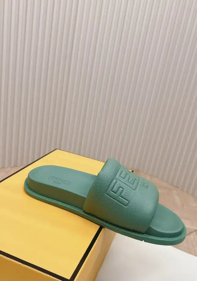 hype Fendi Slippers