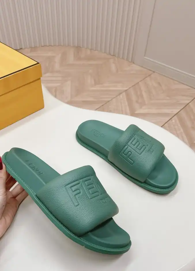 hype Fendi Slippers