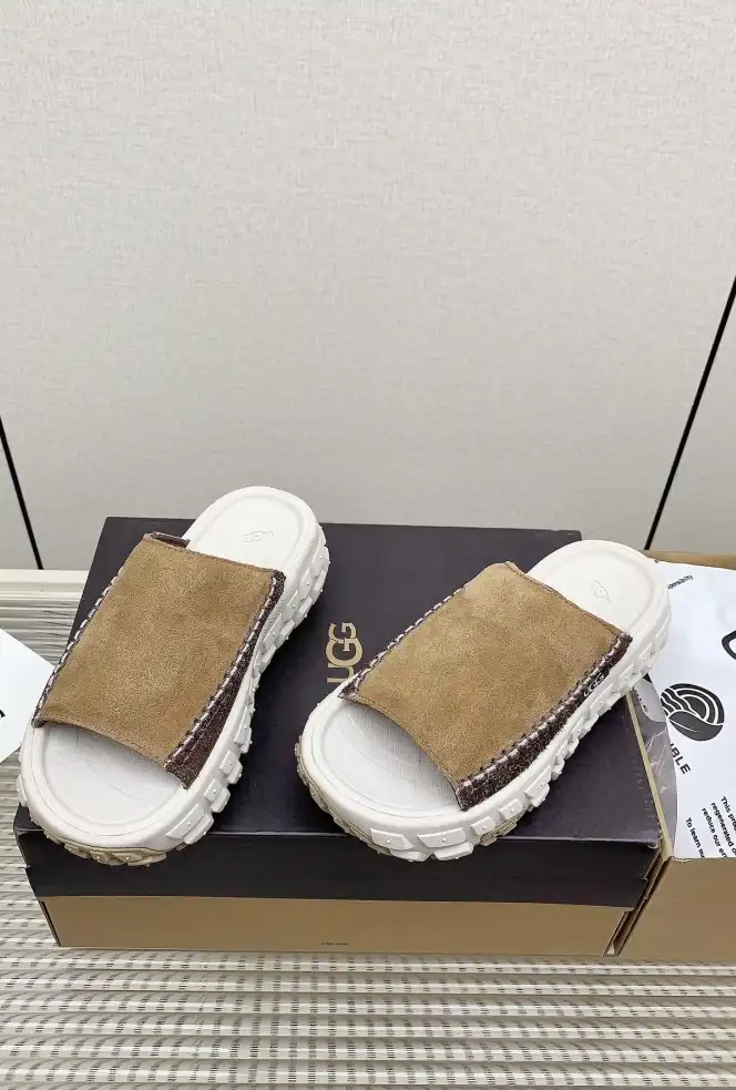 hype UGG Slippers