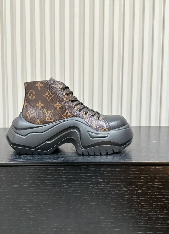 hype LV Boots