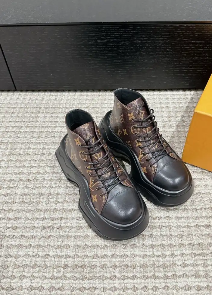 hype LV Boots