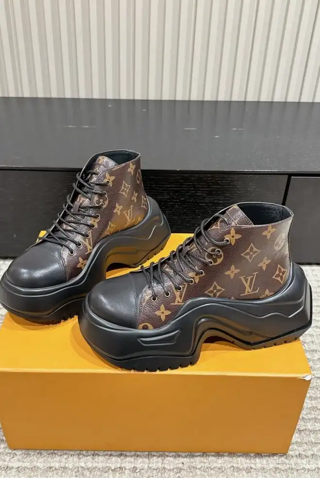 hype LV Boots