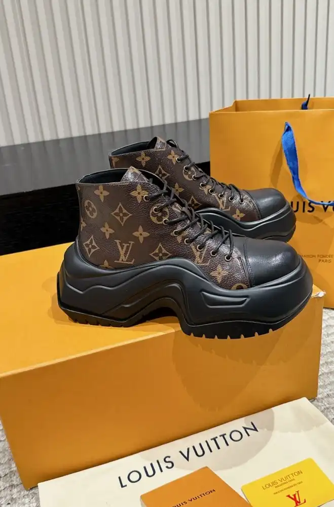 hype LV Boots