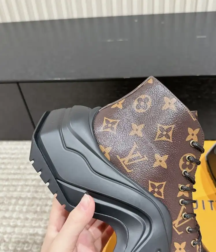 hype LV Boots