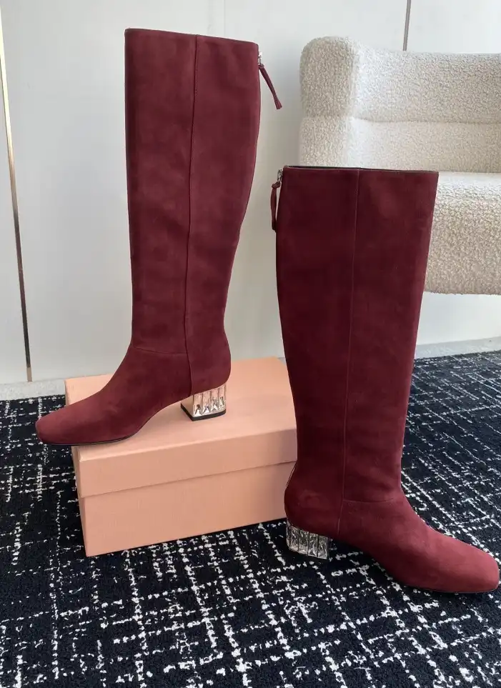 hype Miu Miu Boots