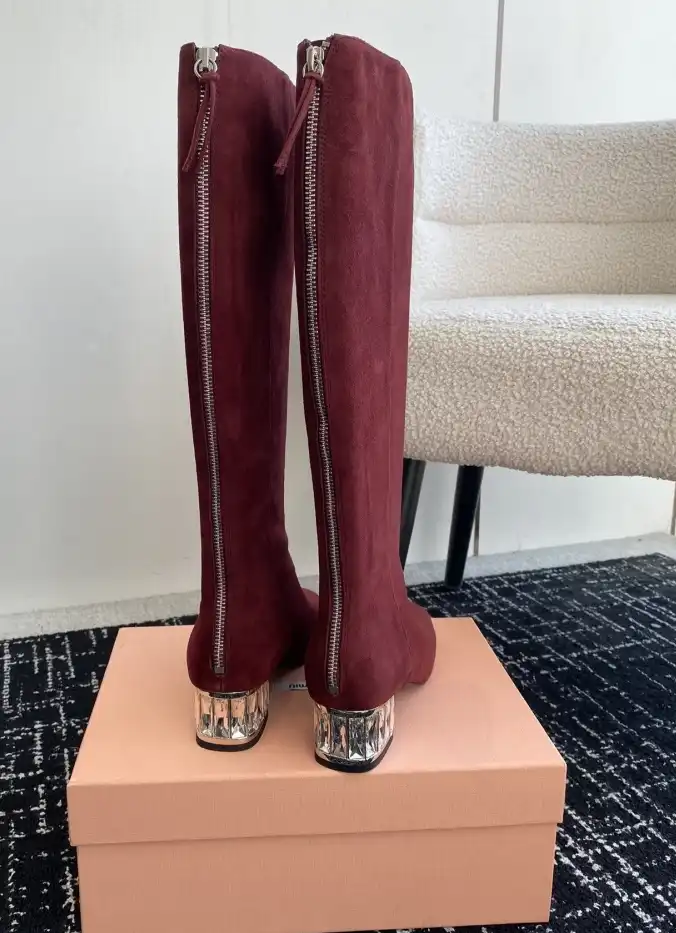 hype Miu Miu Boots