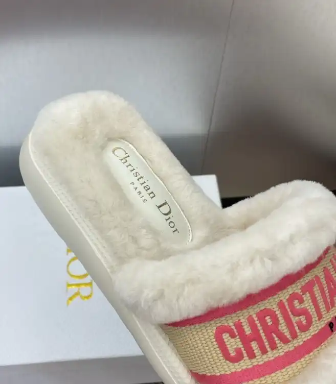 hype Christian Dior Slippers