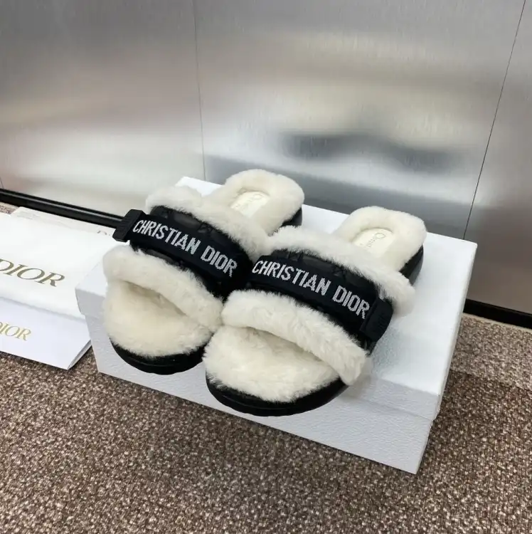 hype Christian Dior Slippers