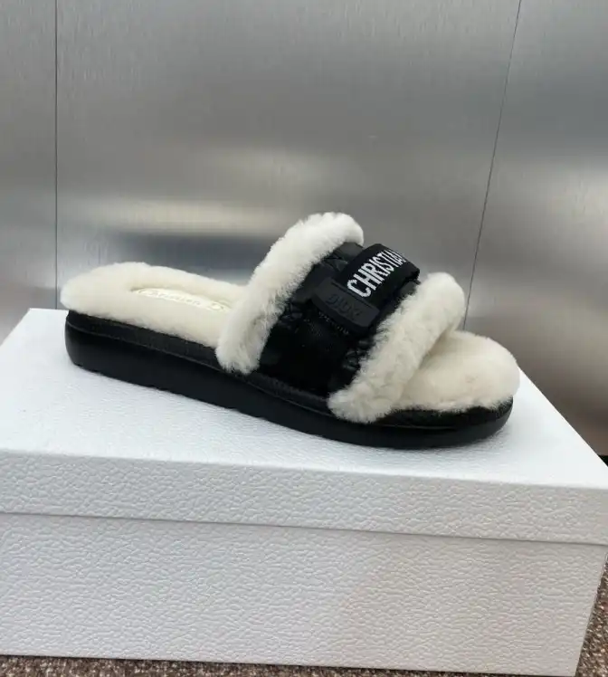 hype Christian Dior Slippers