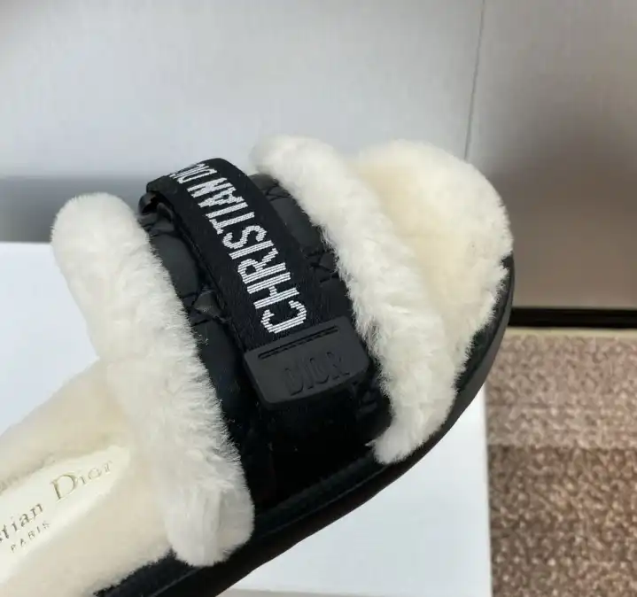 hype Christian Dior Slippers