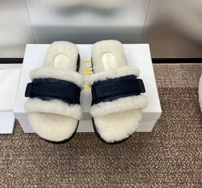 hype Christian Dior Slippers