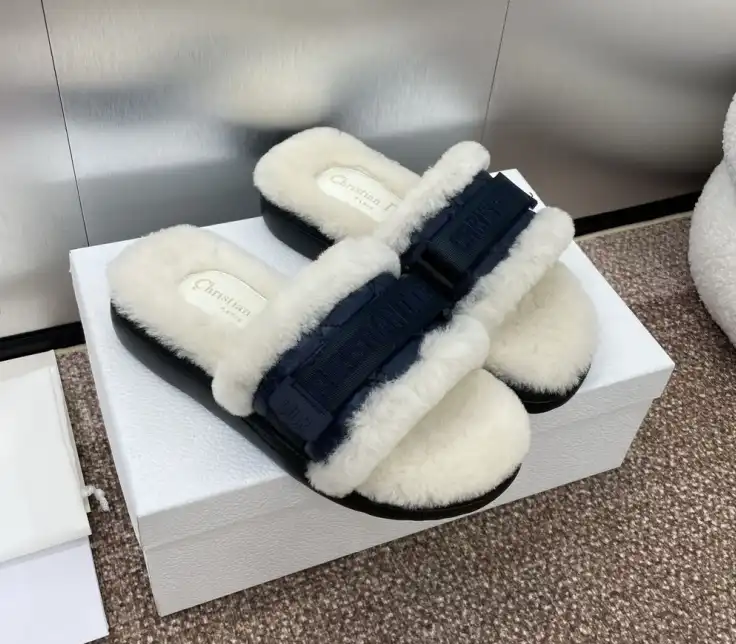 hype Christian Dior Slippers