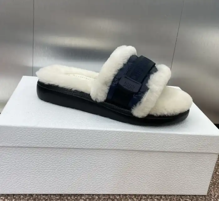 hype Christian Dior Slippers