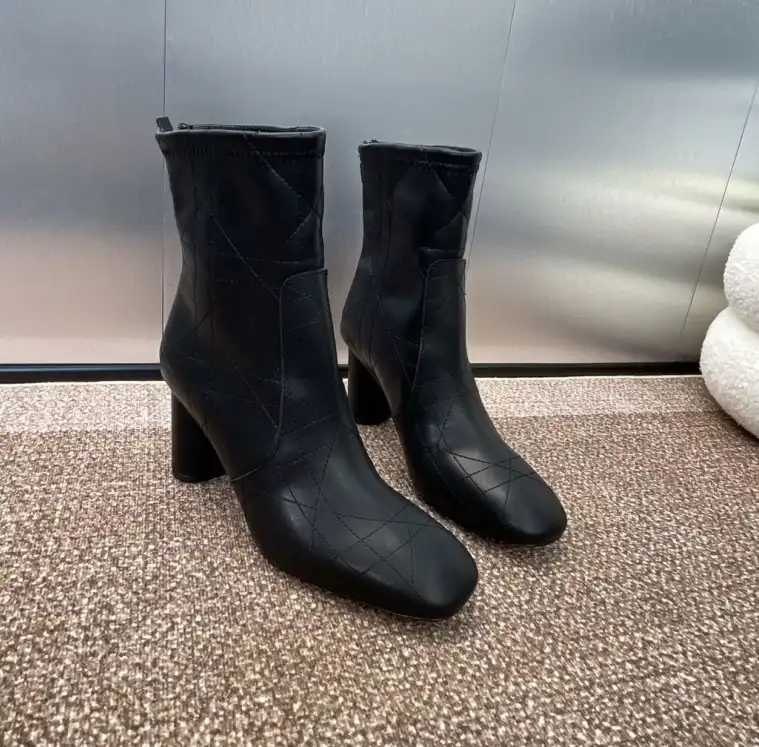 hype Christian Dior Boots