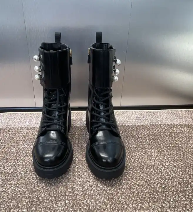 hype Christian Dior Boots