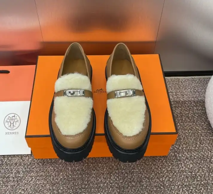 hype Hermes Leather Shoes