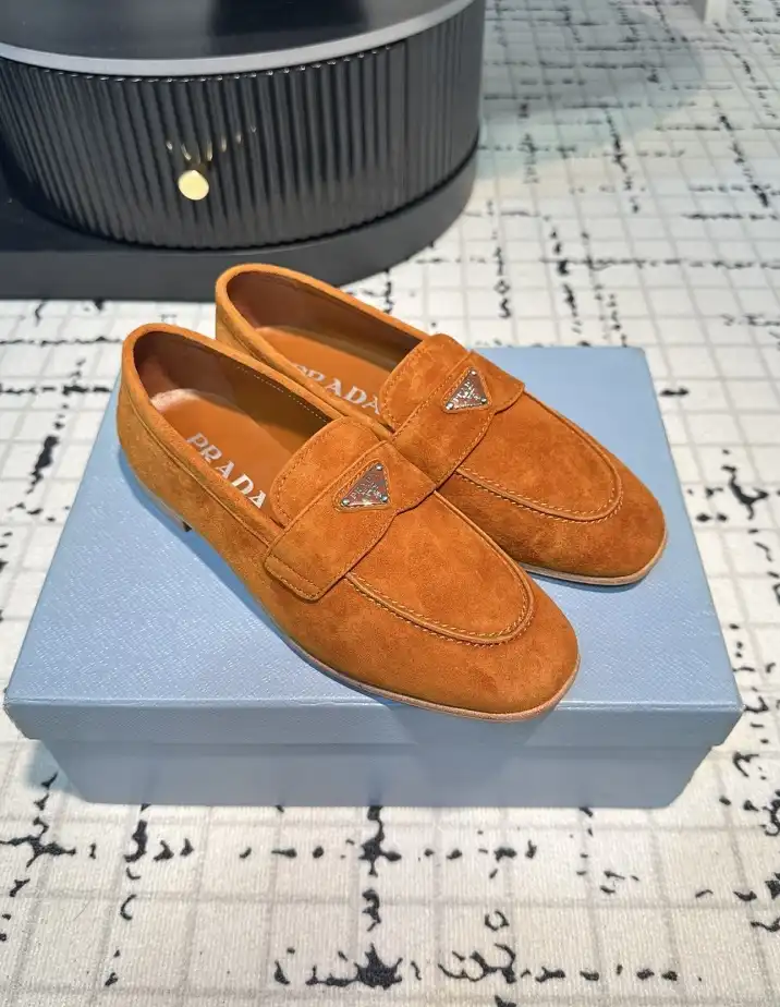 hype Prada Leather Shoes