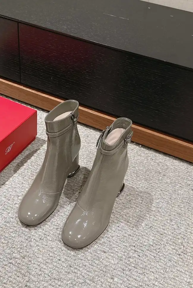 hype Roger Vivier Boots