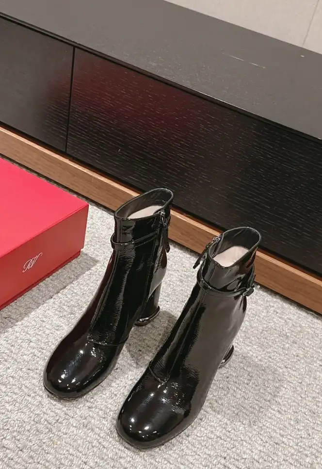 hype Roger Vivier Boots