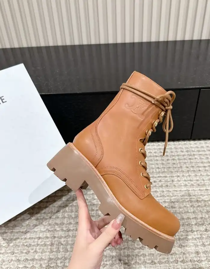 hype Celine Boots