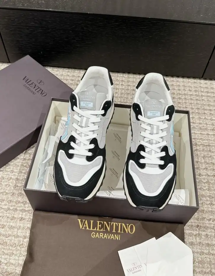 hype Valentino Casual Shoes