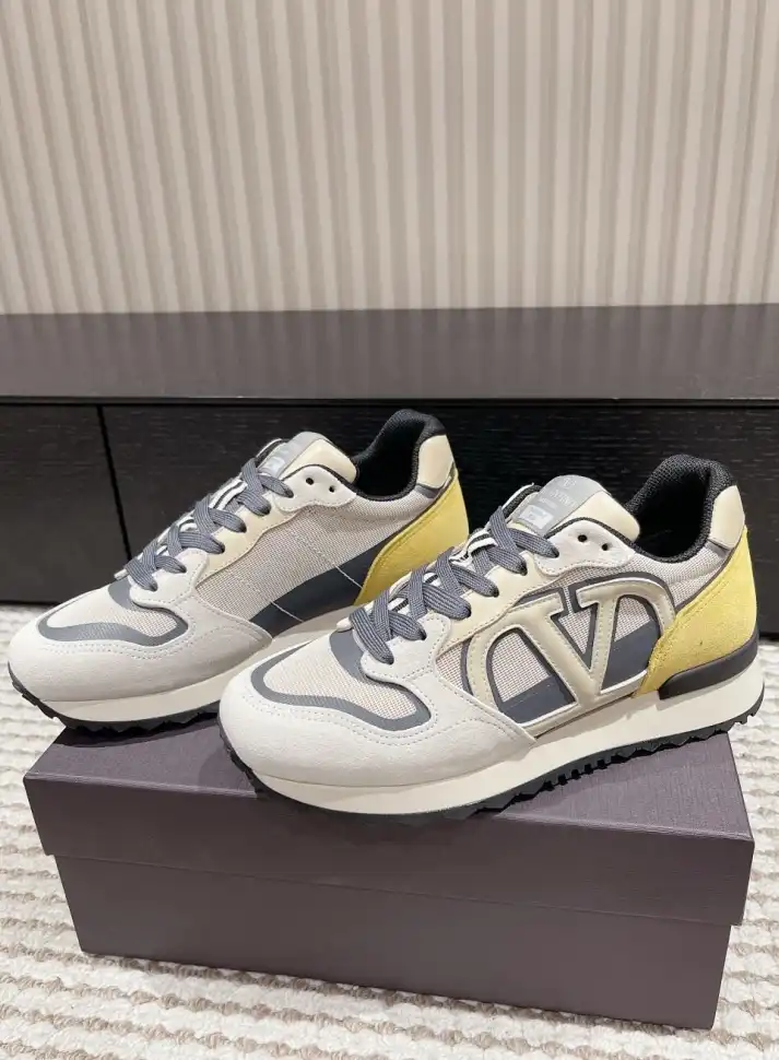 hype Valentino Casual Shoes