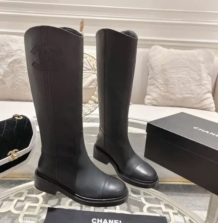 hype Chanel Boots