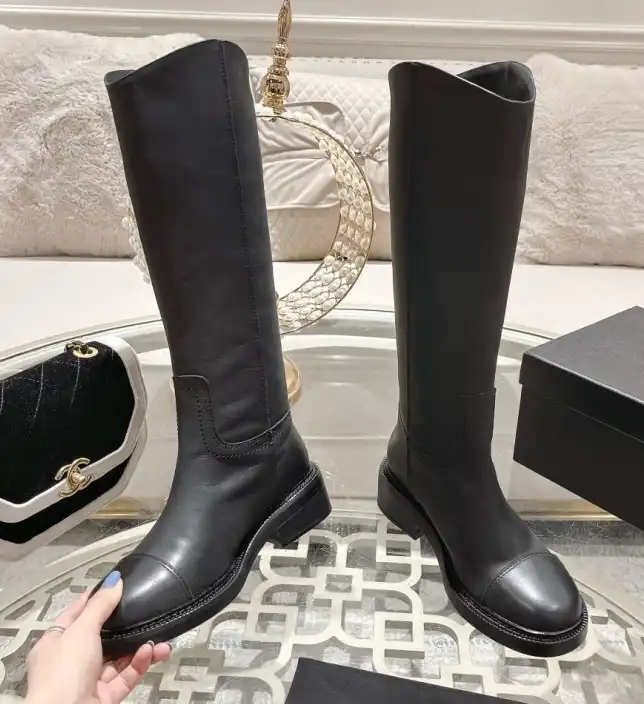 hype Chanel Boots