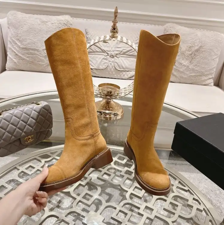 hype Chanel Boots