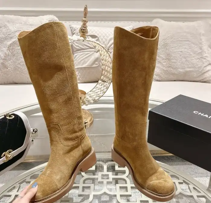 hype Chanel Boots