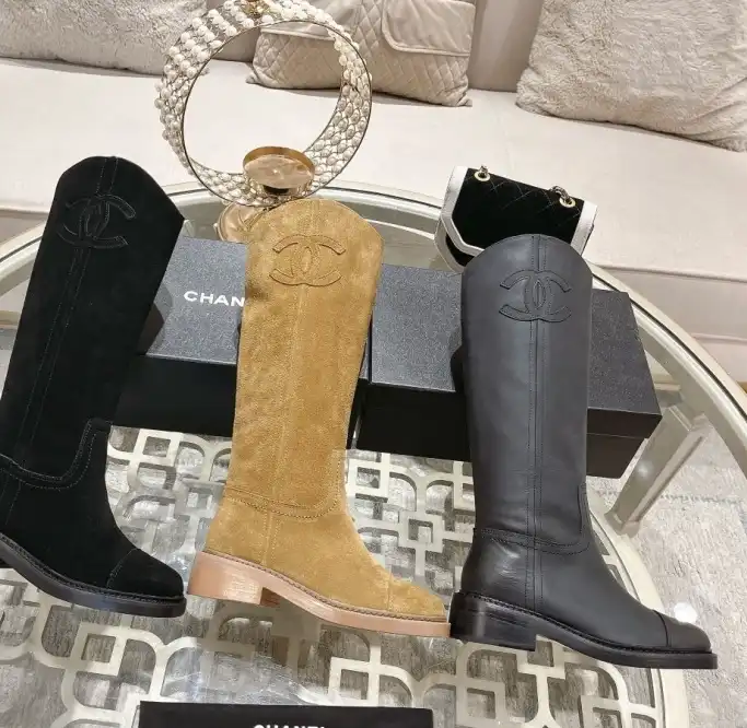 hype Chanel Boots