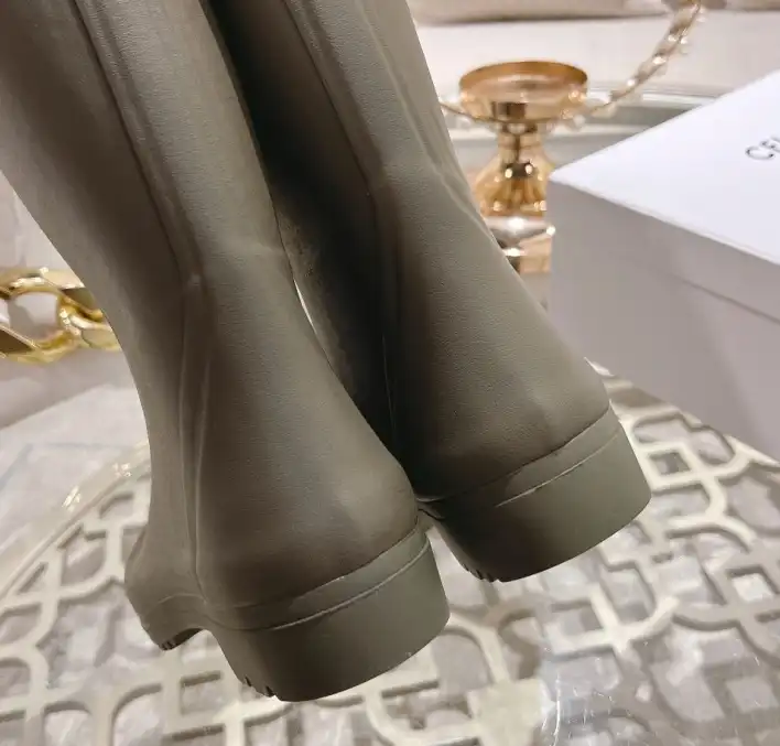 hype Celine Boots