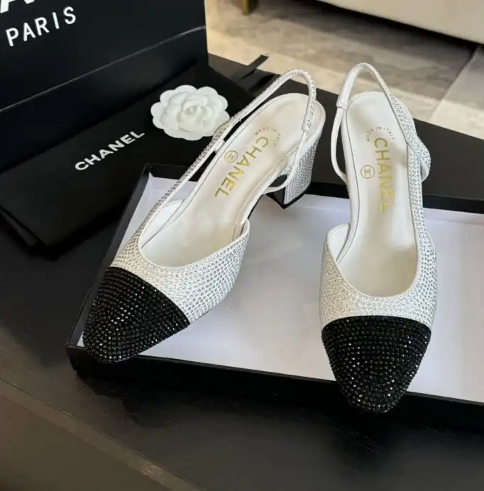 hype Chanel High Heels