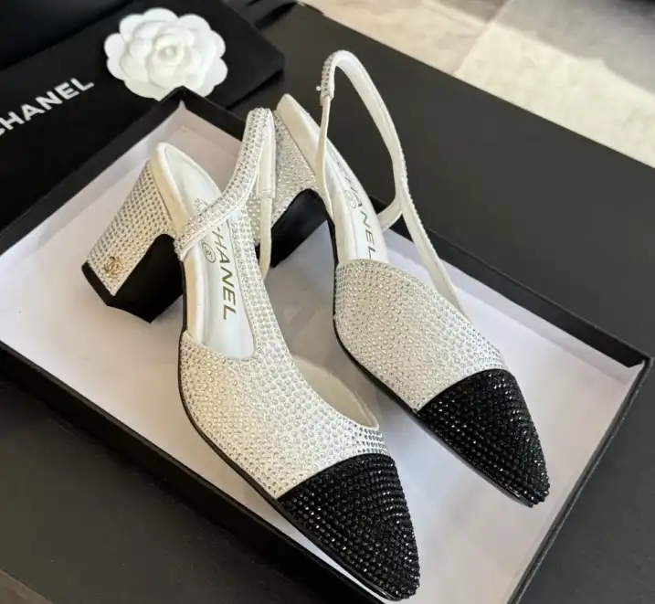 hype Chanel High Heels