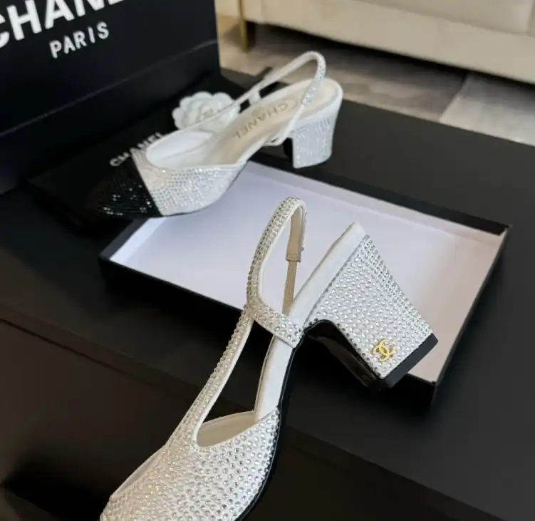 hype Chanel High Heels