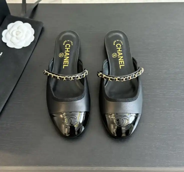 hype Chanel Slippers