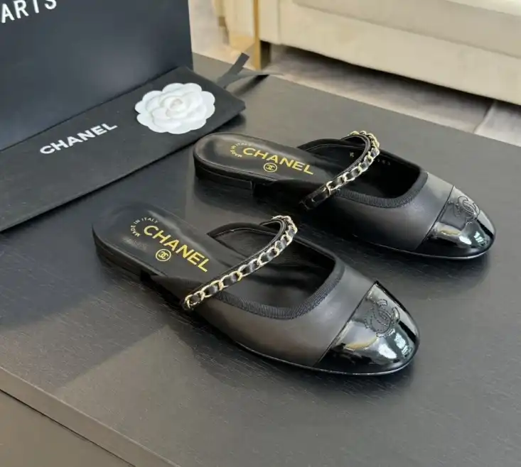 hype Chanel Slippers