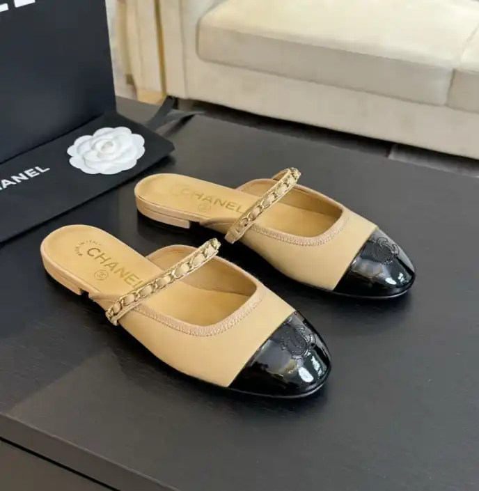 hype Chanel Slippers