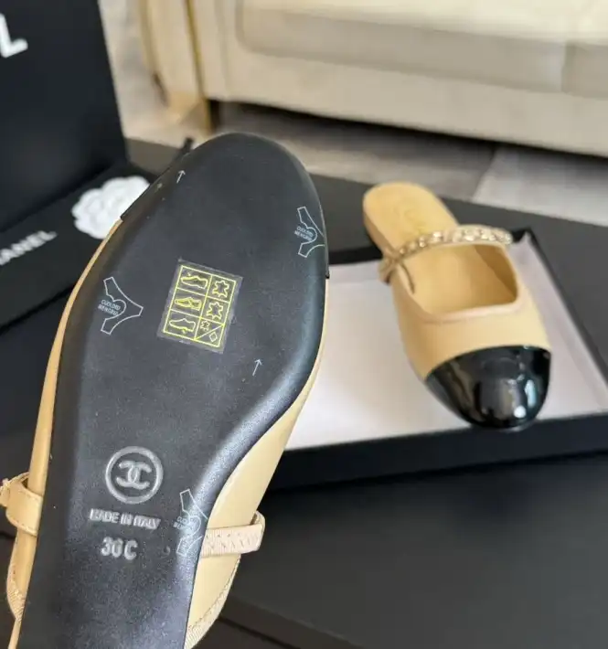 hype Chanel Slippers