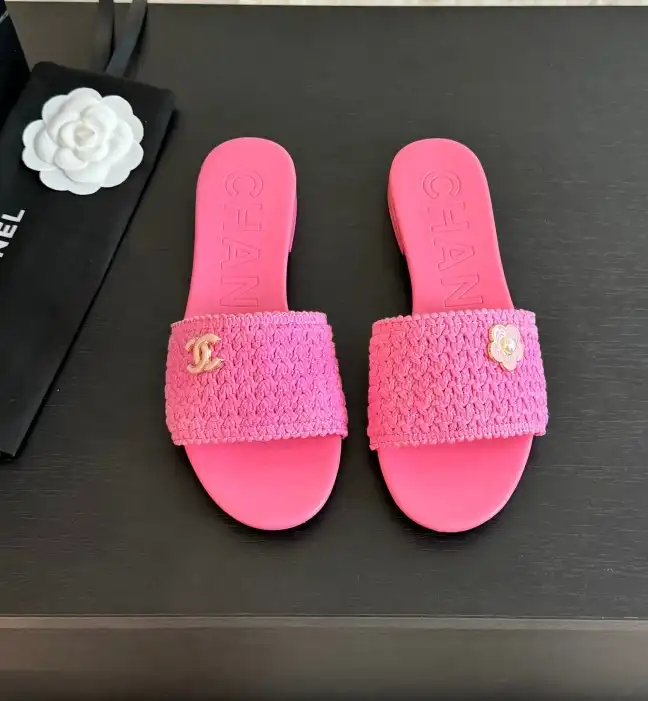 hype Chanel Slippers