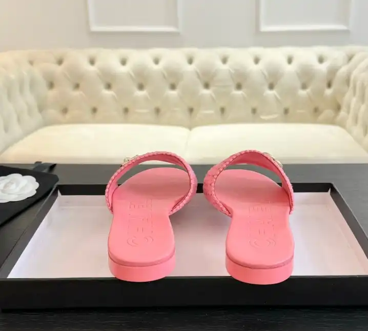 hype Chanel Slippers