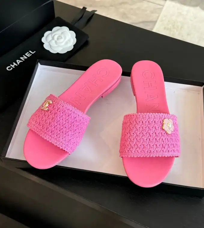 hype Chanel Slippers