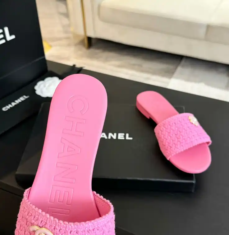 hype Chanel Slippers