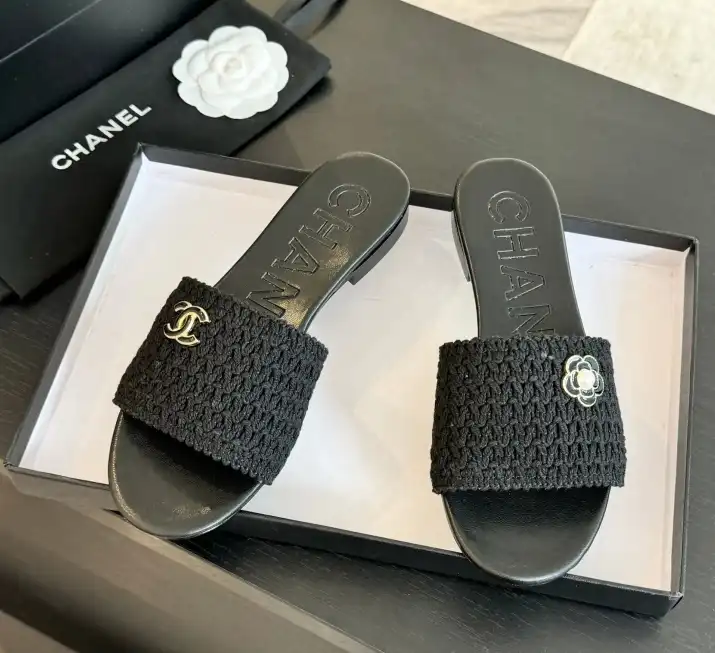 hype Chanel Slippers