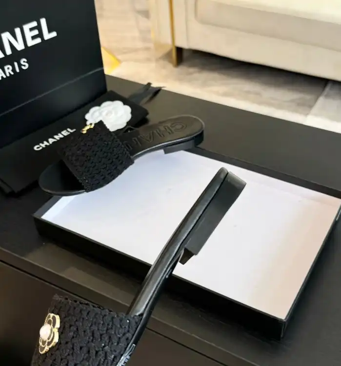 hype Chanel Slippers