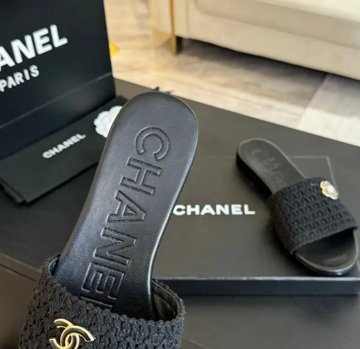 hype Chanel Slippers