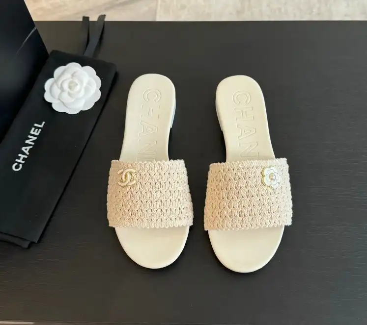 hype Chanel Slippers